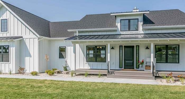 How to Install Board and Batten Siding on Your House | Angi