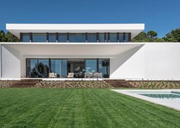 Modern Flat Roof Home Designs - Modern Design | Gambrick